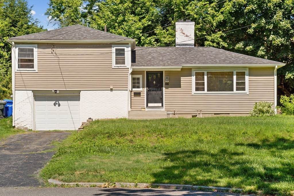 44 Candice Cir - Photo 1