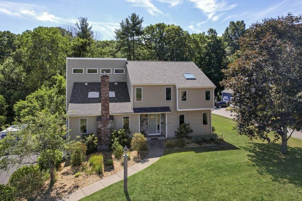 204 Rolling Meadow Dr - Photo 1