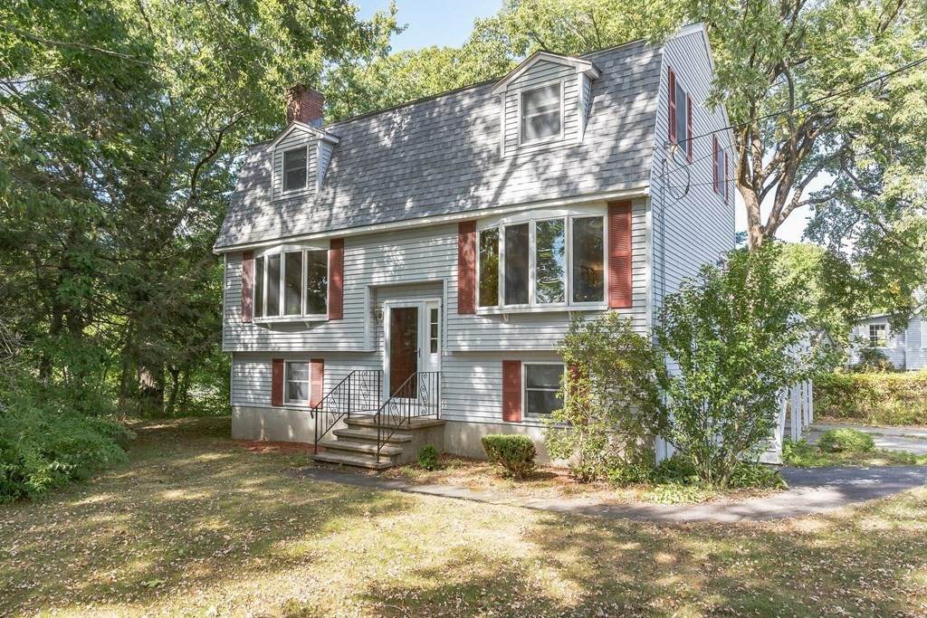 38 Sachem St - Photo 1