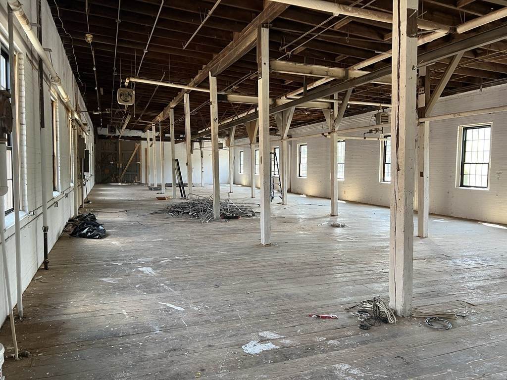 61 Endicott Street - Photo 1