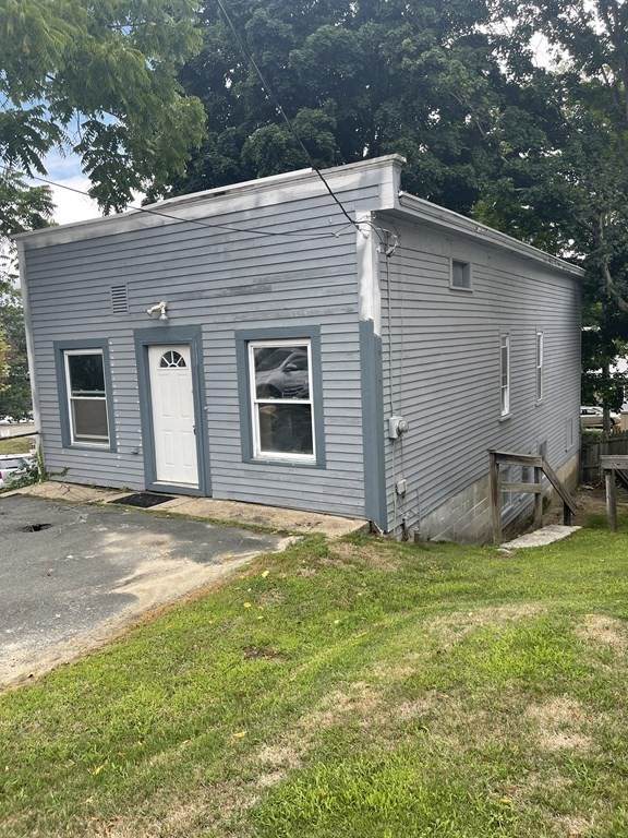 154 Crescent St - Photo 1