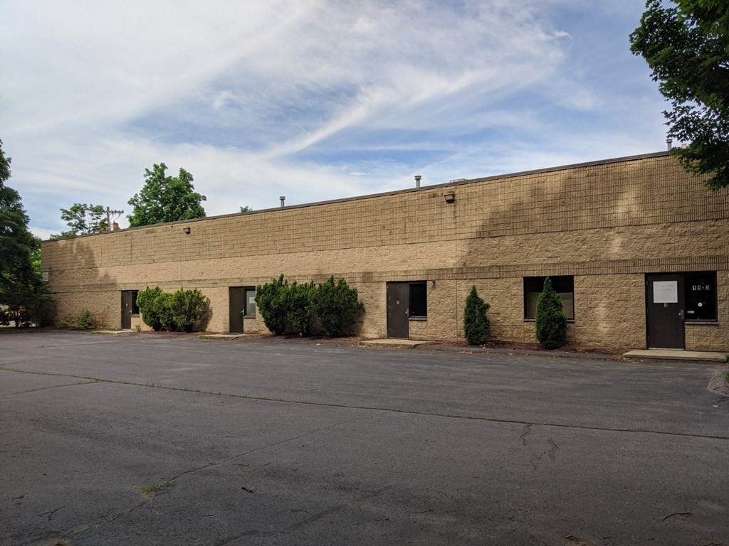 19 Bonazzoli Ave - Photo 1