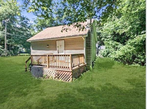 36 Pine Rd - Photo 1