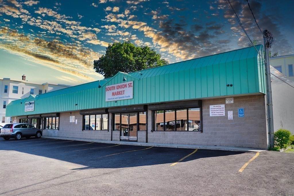 280 South Union Street - Photo 1
