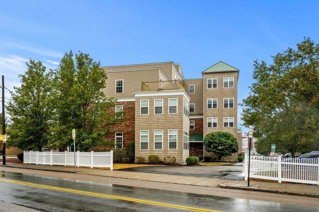 87 Franklin St. - Photo 1