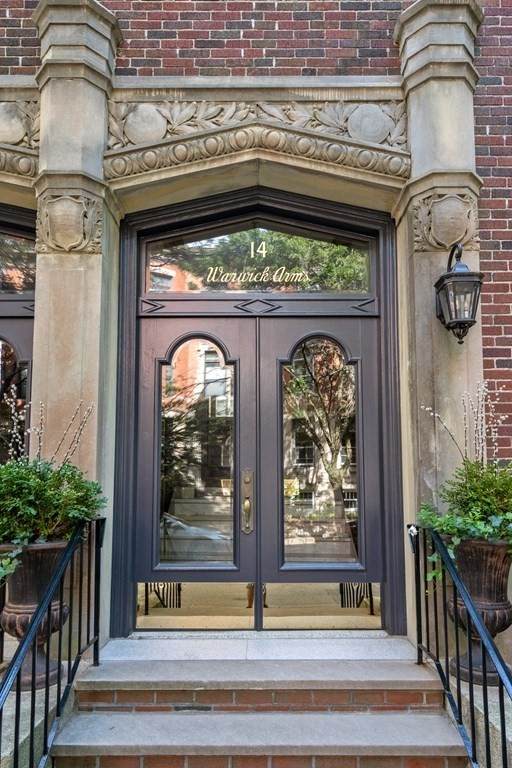 14 Warwick - Photo 1