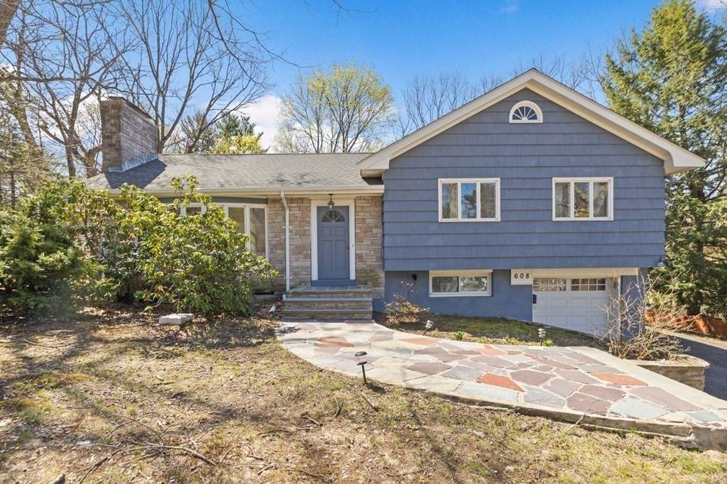 608 Beacon Street - Photo 1