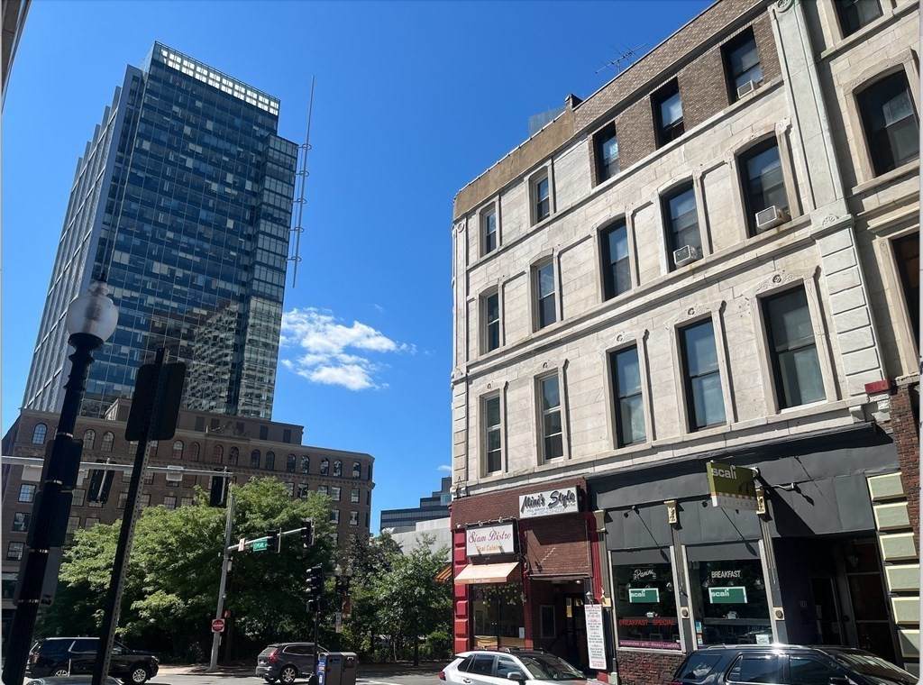 145 Pearl Street - Photo 1