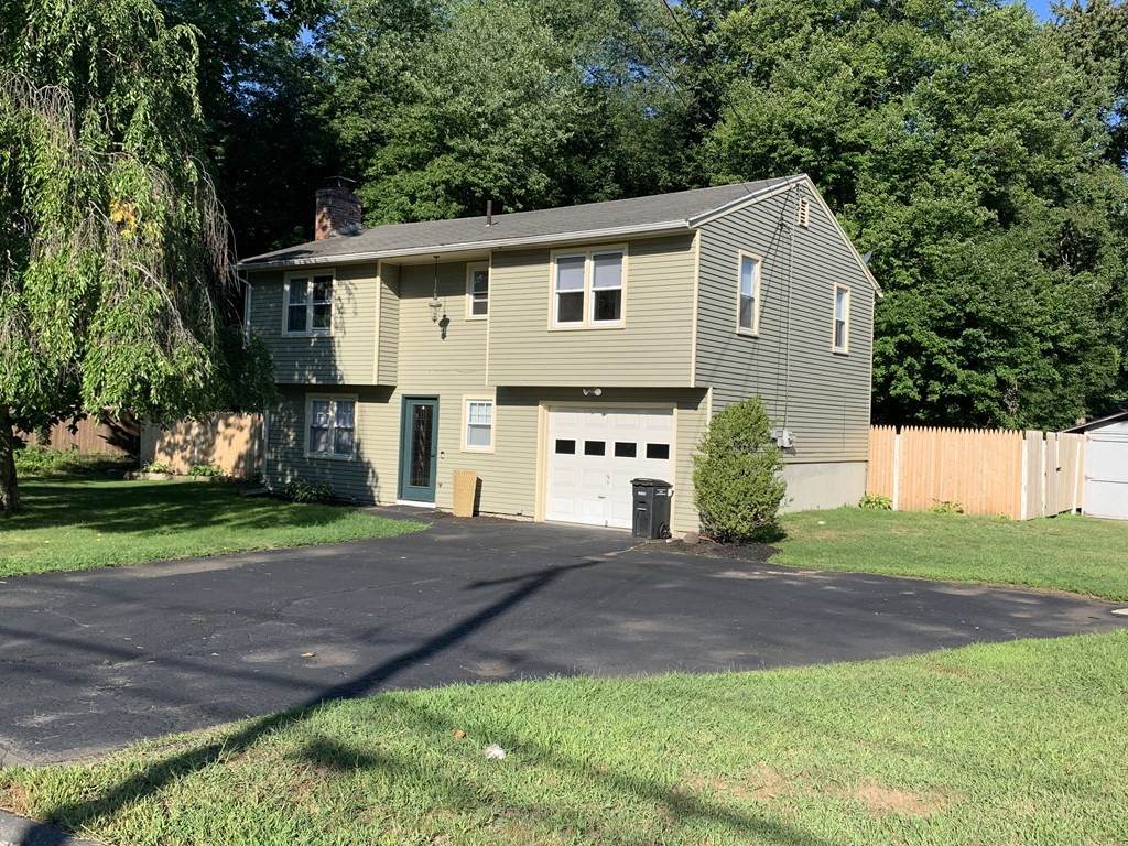 105 Westwood Ave - Photo 1
