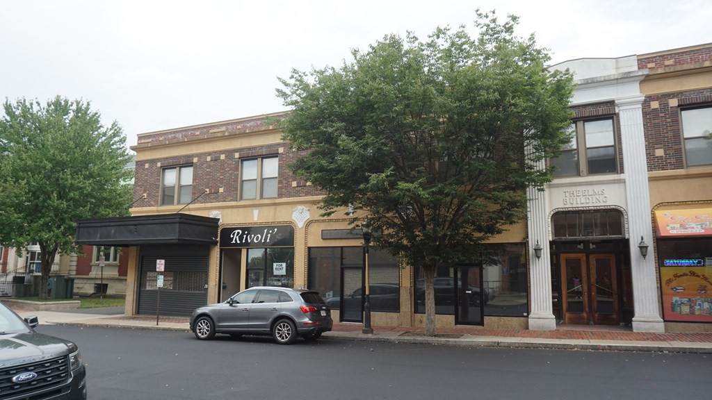 43 Springfield - Photo 1