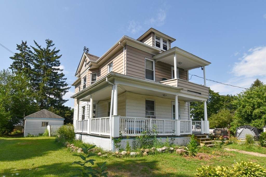 142 Parsons St - Photo 1