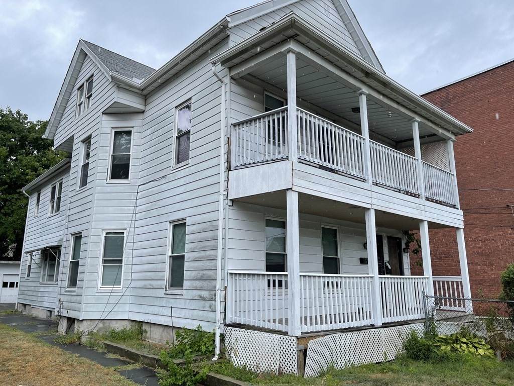 17-19 Forestdale Ave - Photo 1