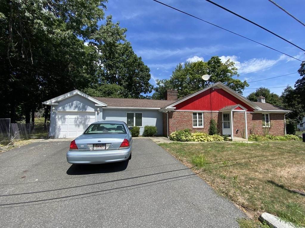 1424 Plumtree Rd - Photo 1