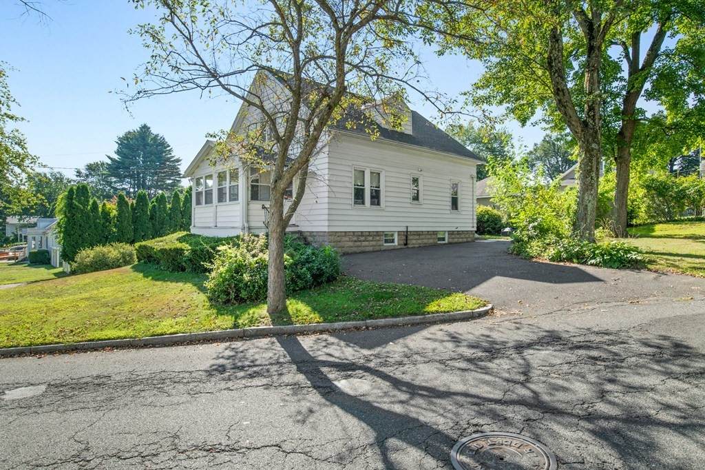 55 Thornfell St - Photo 1