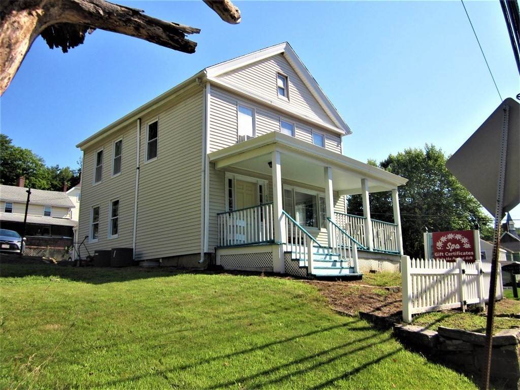 598 Main St - Photo 1