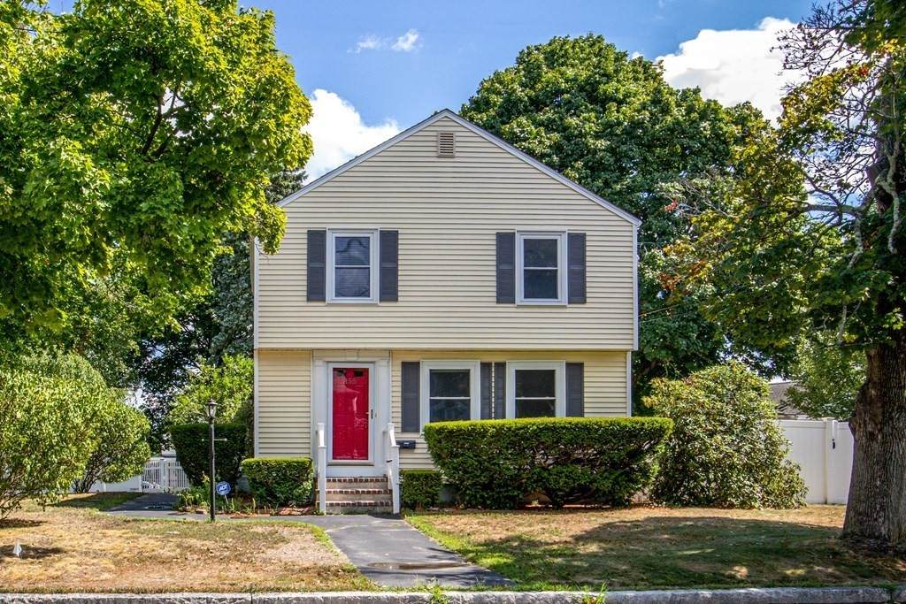 155 Beacon Street - Photo 1