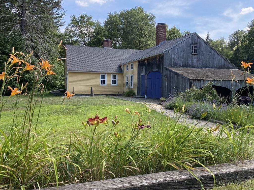 354 Barre Rd - Photo 1