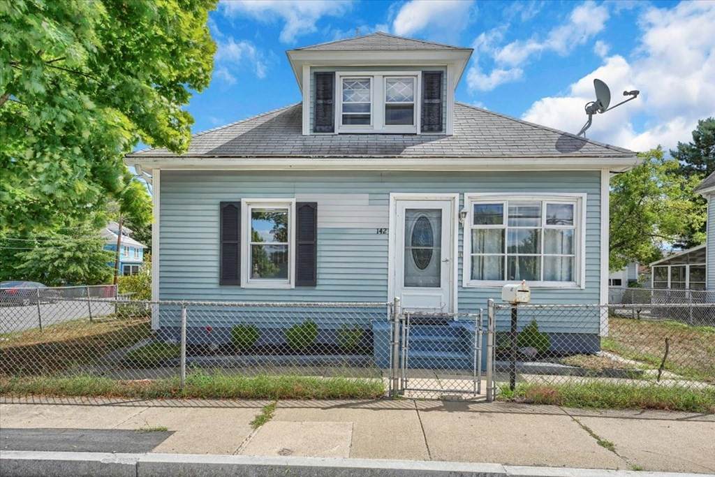 142A Carlisle Street - Photo 1