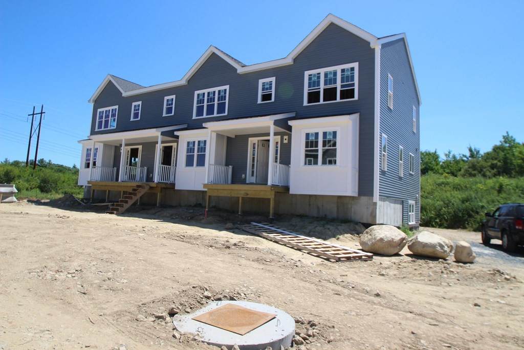 1005 Auburn Street - Photo 1