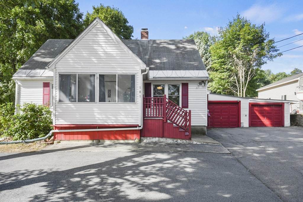 181 Harvard Street - Photo 1