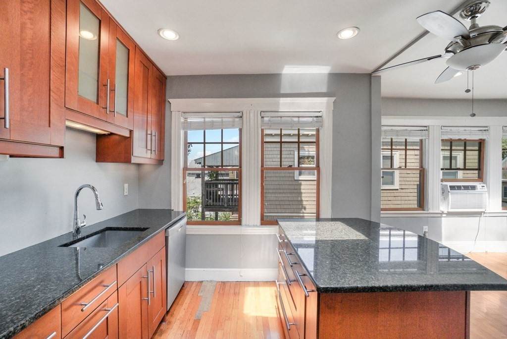 71 Rossmore Rd - Photo 1