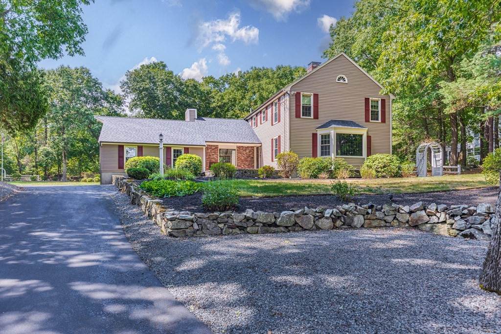 136 Canton Street - Photo 1