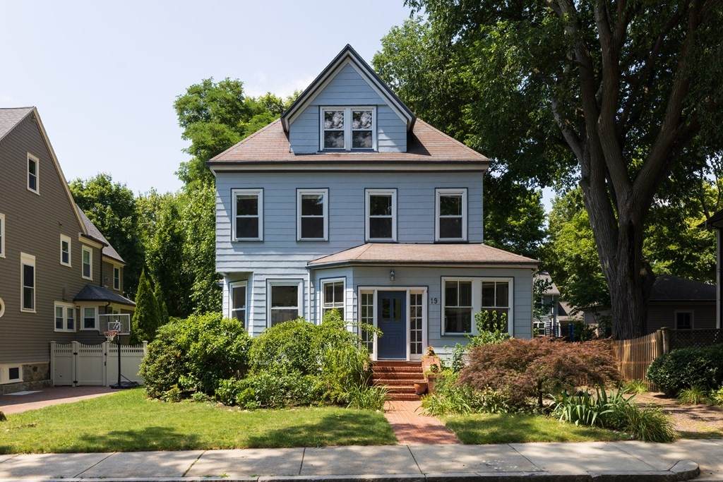 19 Ruskin St - Photo 1