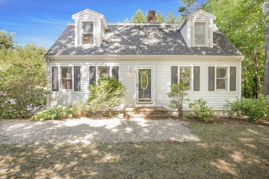 66 Middle Rd - Photo 1
