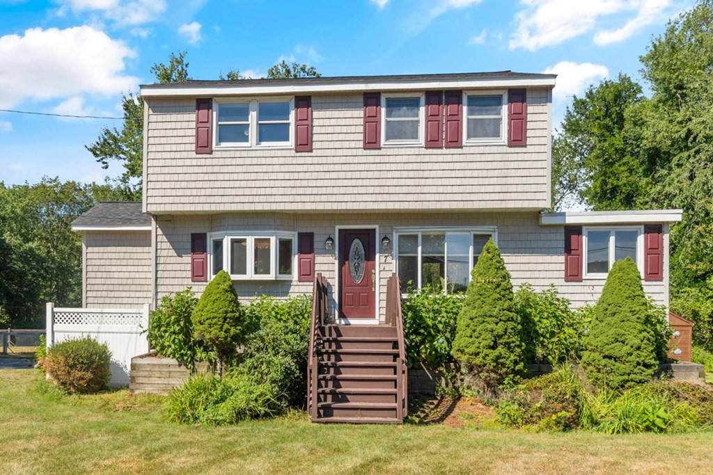 7 Pershing Street - Photo 1