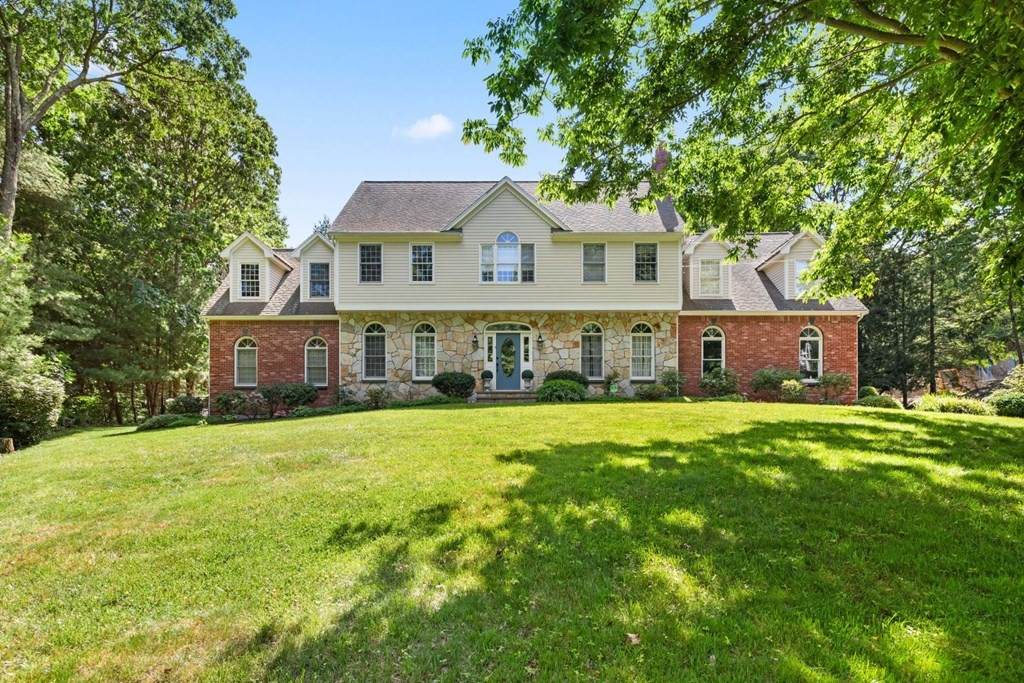 5 Mountain Rock Ln - Photo 1