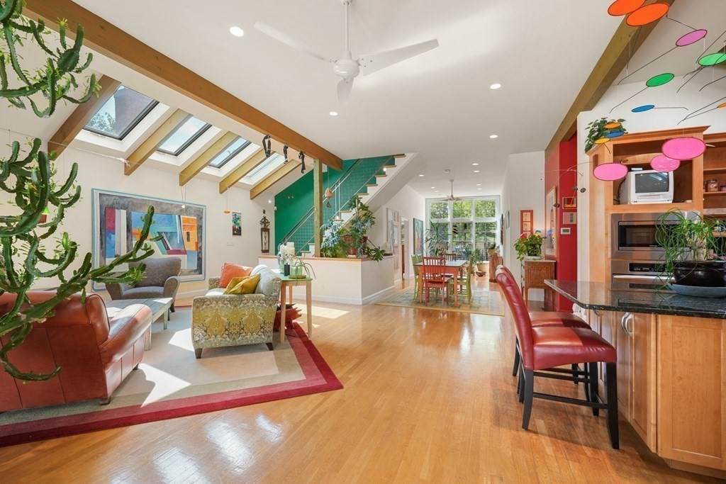 36 Lopez Avenue - Photo 1