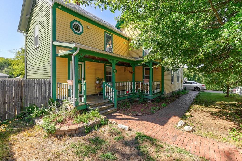 47 Summer St - Photo 1