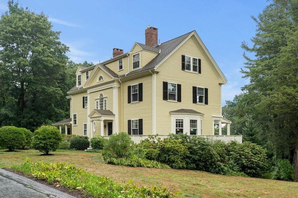 12 Warren St - Photo 1