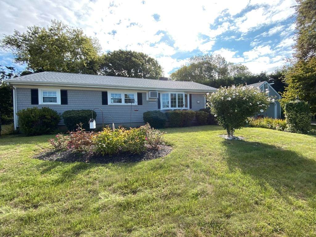 2 Linden Ln - Photo 1