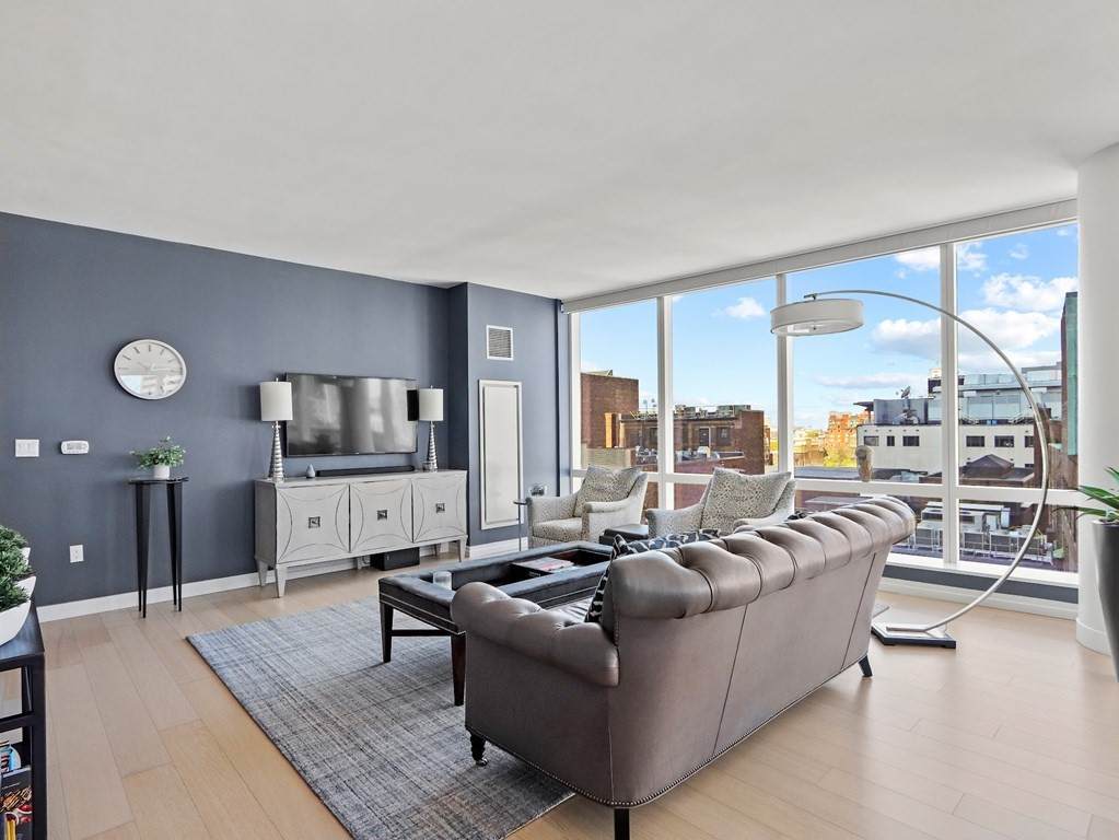 1 Franklin St - Photo 1