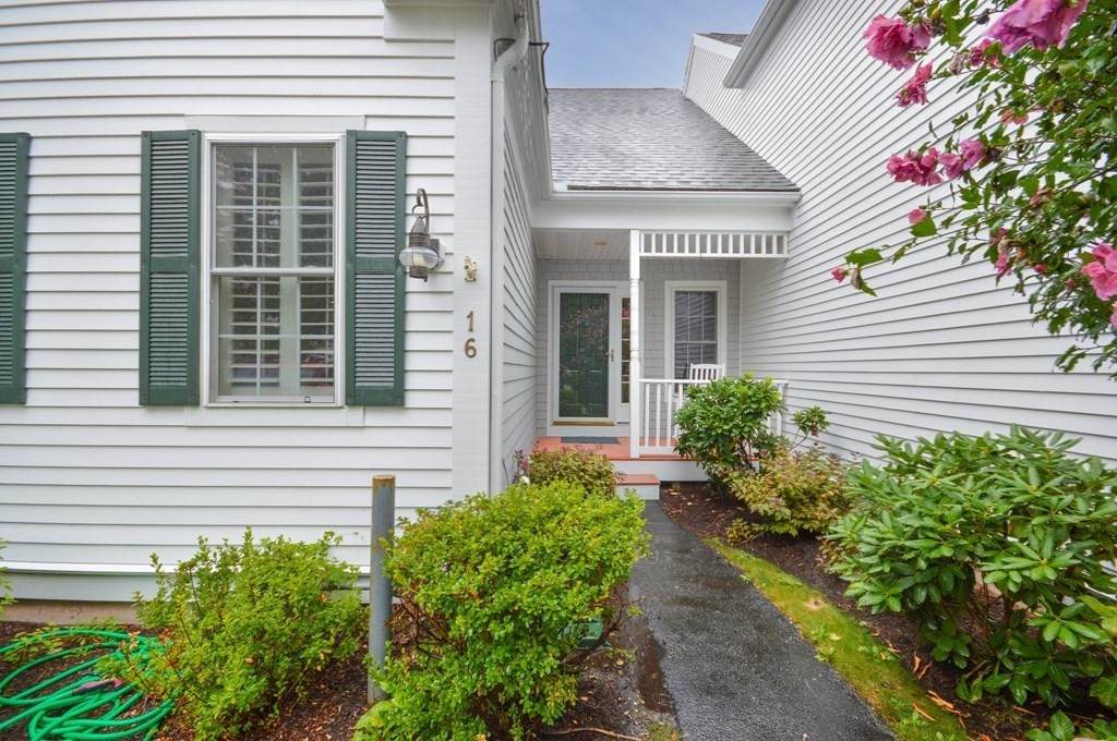 16 Berrywood Court - Photo 1
