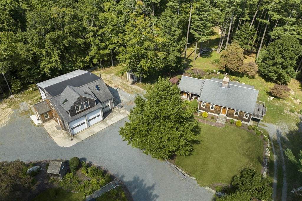 155 Bowker St - Photo 1