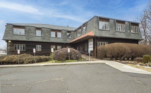 32 Industrial Dr E - Photo 1