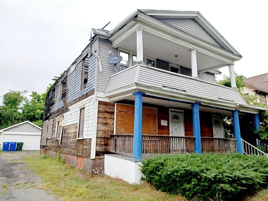 284-286 Lexington St - Photo 1