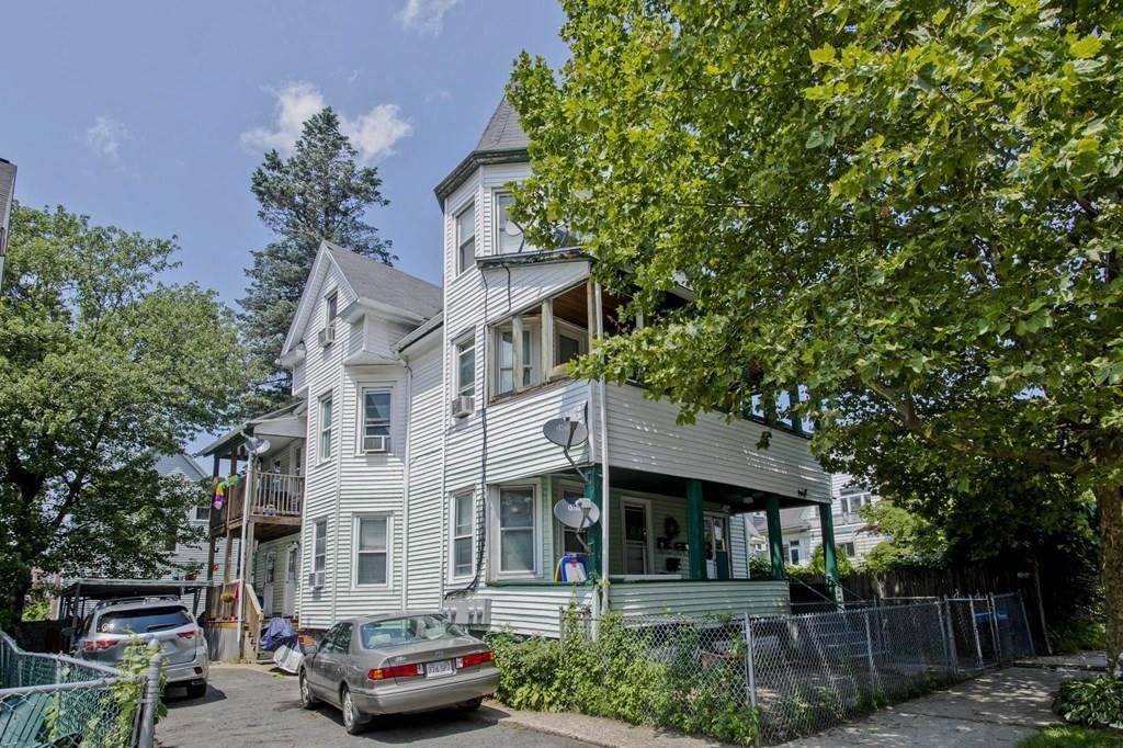 72 Waverly St - Photo 1