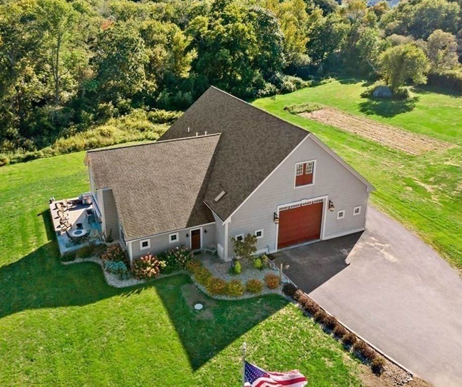 142 Marvel St - Photo 1