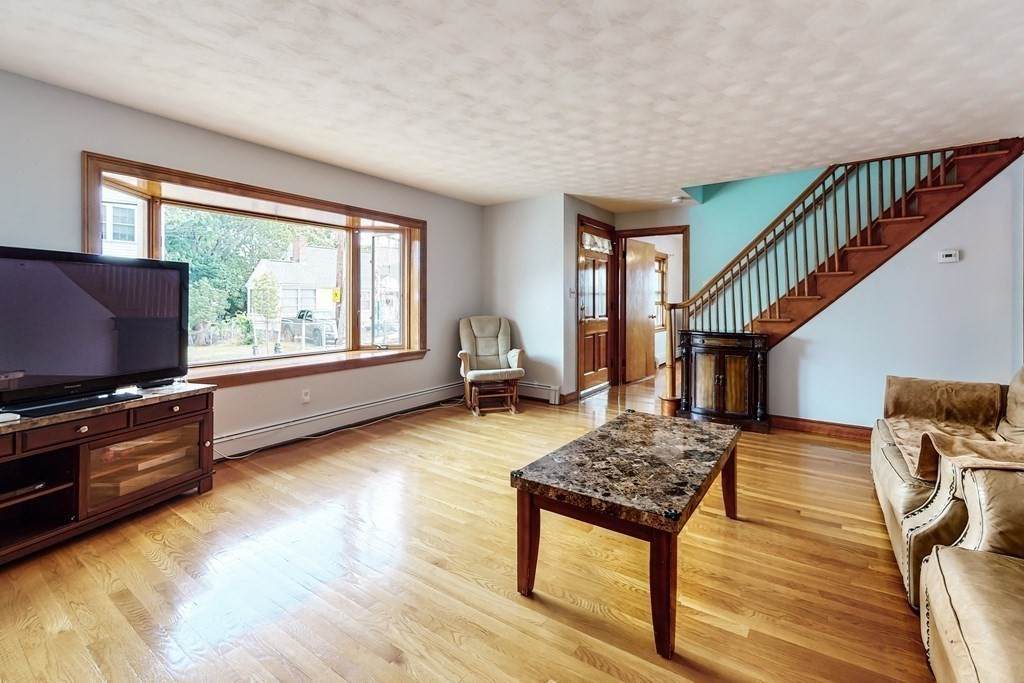 7 French St - Photo 1