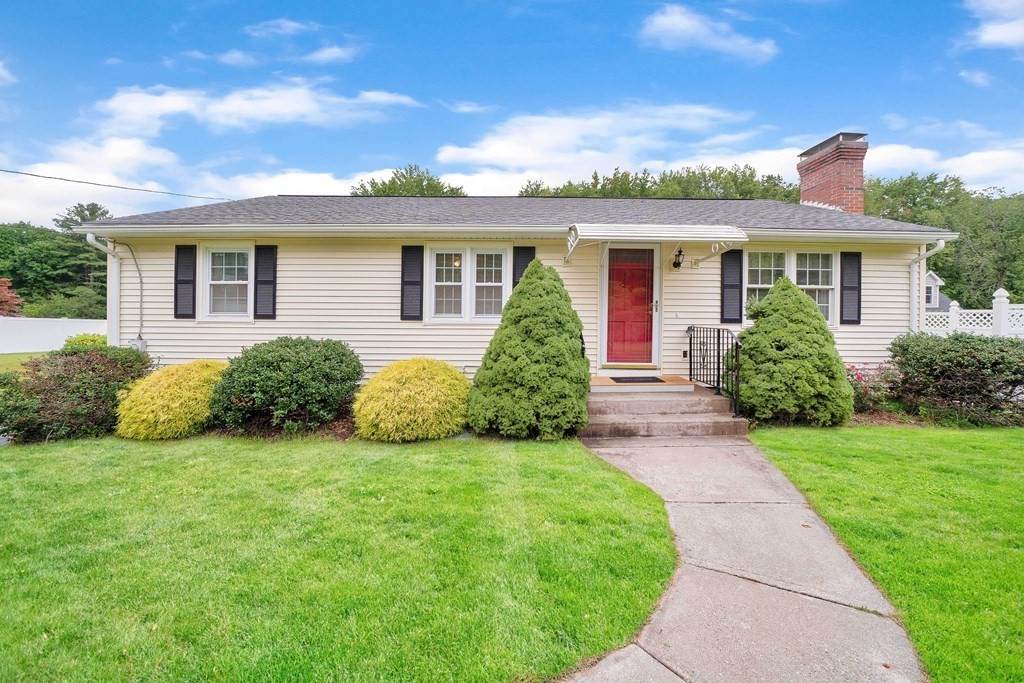 8 Hampden Rd - Photo 1