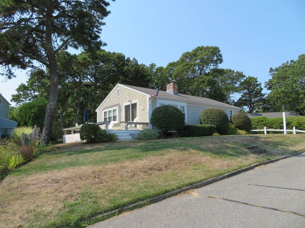 19 Pembroke Dr - Photo 1