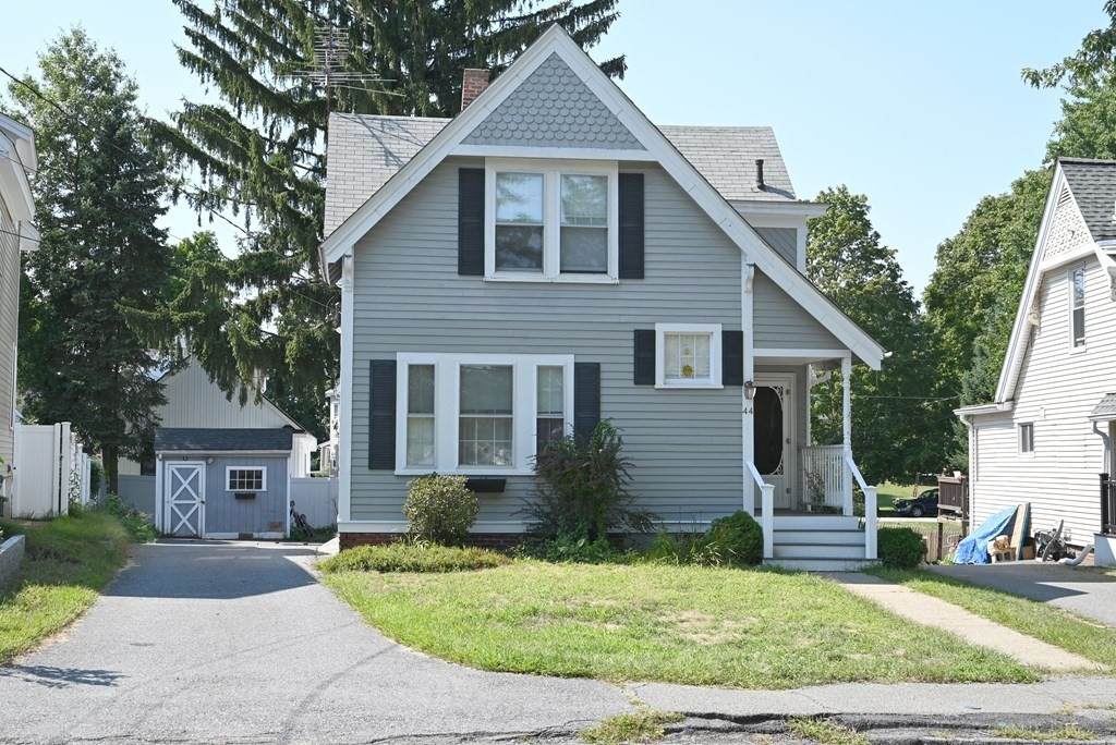 44 Lincoln St - Photo 1