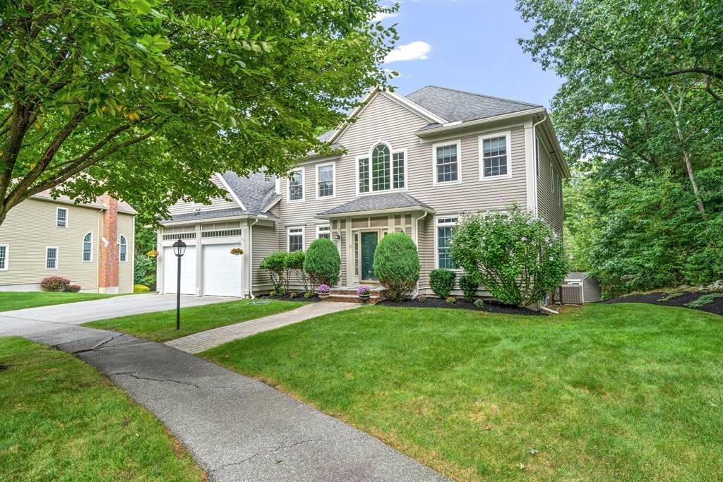 11 Pondview Lane - Photo 1