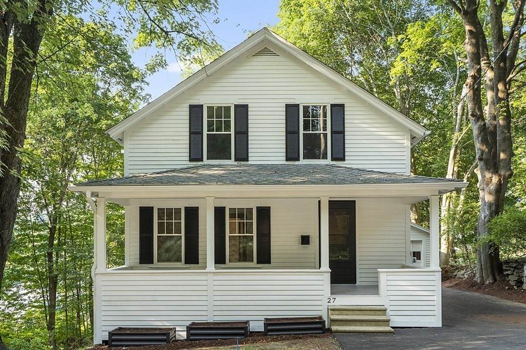 27 Kelton St - Photo 1