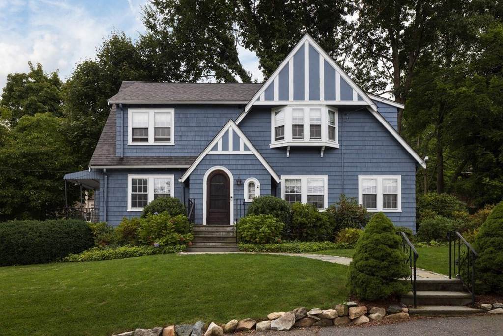 7 Walden St - Photo 1