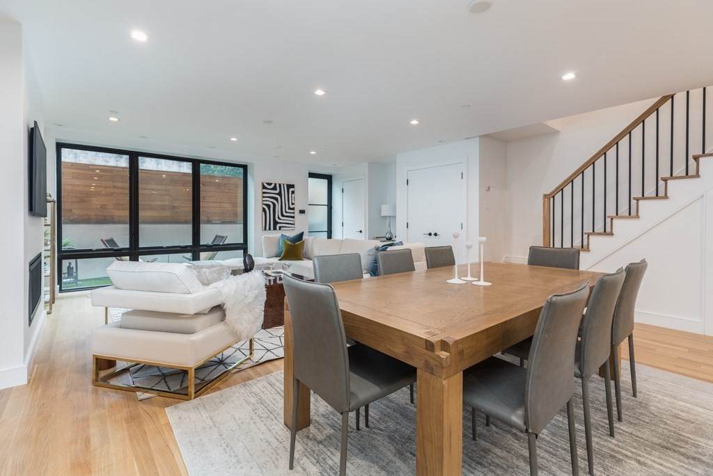 17 Upton Street - Photo 1
