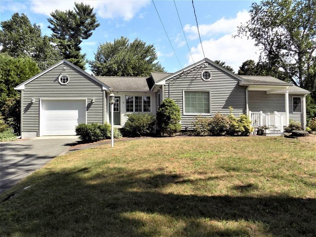 13 Delano Dr - Photo 1